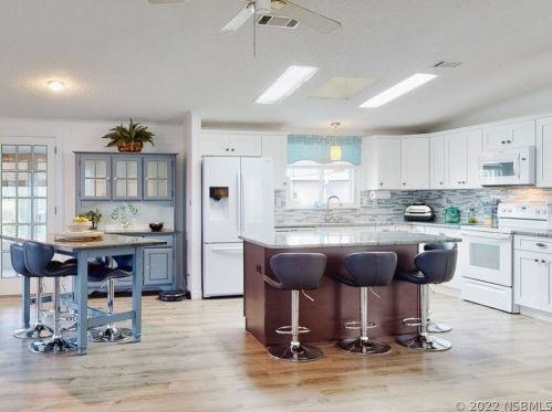 722 Navigators Way, Edgewater FL  32141-5922 exterior