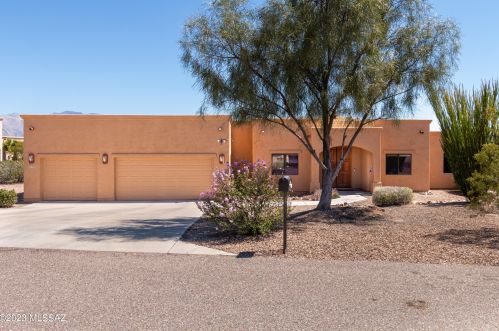 5534 Desert Wood Pl, Tucson, AZ 85745-8609