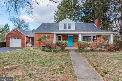 609 Brenton St, Lees Cross Roads, PA 17257-2113