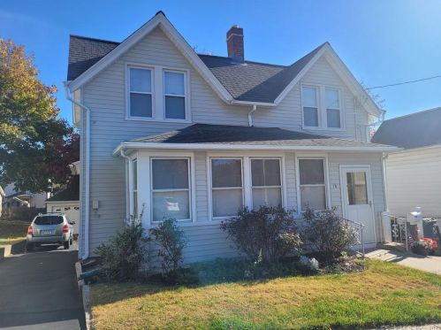 76 Westfield Ave, Ansonia, CT 06401-1121