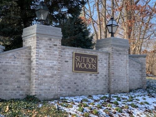 291 Riveredge Dr, Chatham Township NJ  07928-3104 exterior