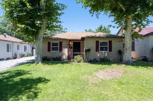 222 34th St, San Bernardino, CA 92404-2204