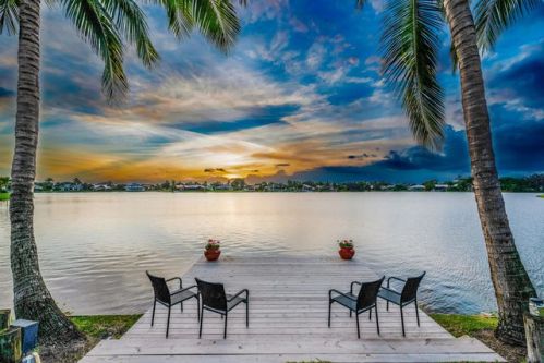 1815 Wiltshire Village Dr, West Palm Beach, FL 33414-8977