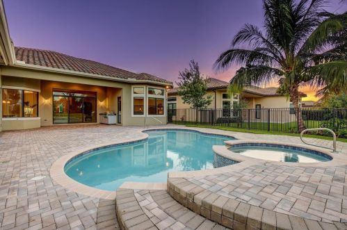 8769 Sydney Harbor Cir, Delray Beach FL  33446-9662 exterior