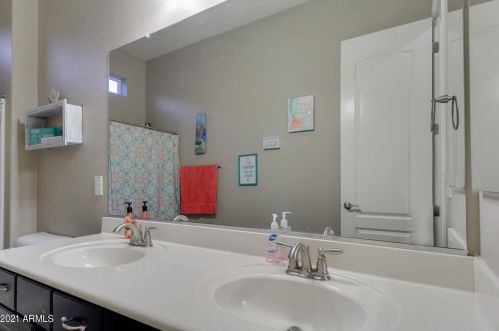 4424 Glacier Pl, Chandler AZ 85249-0502 exterior