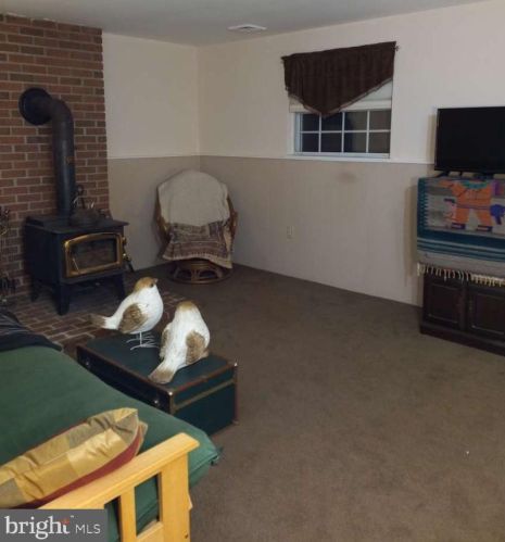 13587 Curran Dr, Cross Roads PA  17322-8374 exterior