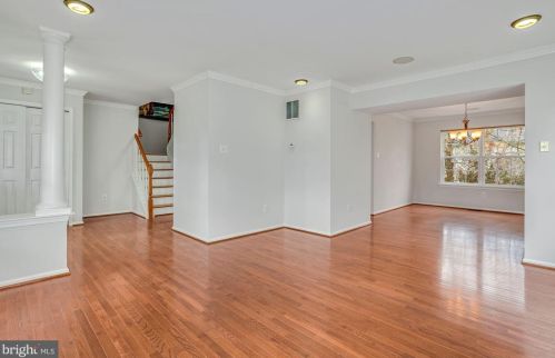 142 Laurel Trl, Swedesboro NJ  08085-4074 exterior