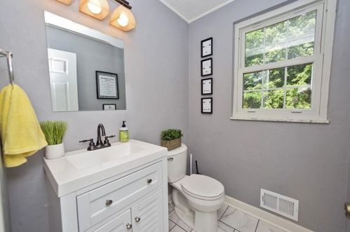 2187 Garrick Dr, Pittsburgh PA  15235-5034 exterior