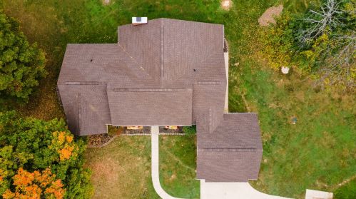 5985 Creek Rd, Washington Ch OH  43160-9726 exterior