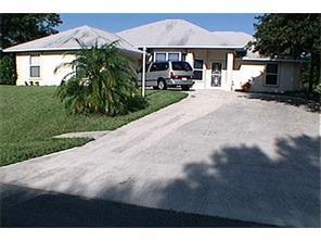 475 Arbor St, Sebastian, FL 32958-4573