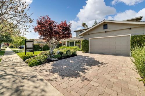 1825 Frobisher Way, San Jose, CA 95124-1726