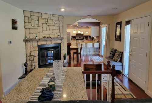 155 Forest St, Lake Geneva WI  53147-9774 exterior