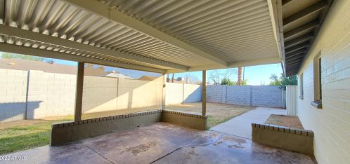 18821 17 Ave, Phoenix AZ 85027-3535 exterior