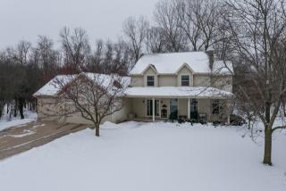 1777 Scarlet Oak Trl, Oshkosh WI  54904-8886 exterior