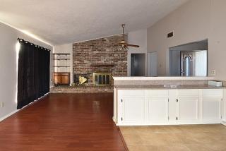 13823 Towne West Blvd, Sugar Land TX  77498-1658 exterior