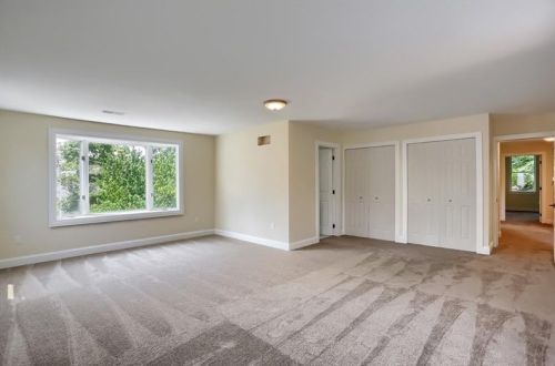 401 Maryland Ave, Oakmont PA  15139-1668 exterior