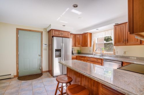 58 Long Pond Rd, Danville NH  03819-3126 exterior