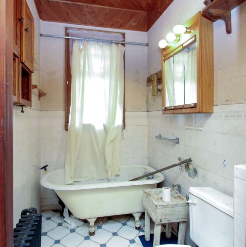 812 Burleigh St, Milwaukee WI 53222-4804 exterior