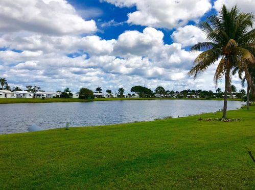 2201 Roma Way, Boynton Beach, FL 33426-6530