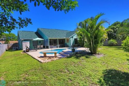 174 Dalva Ave, Fort Pierce, FL 34984-4332