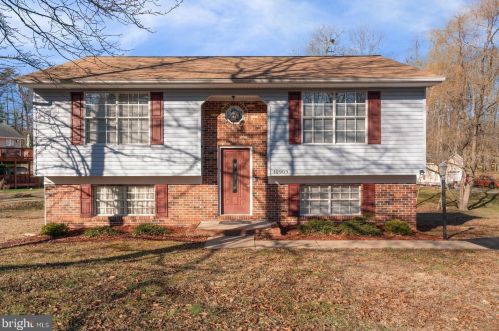 10909 Heatherwood Dr, Spotsylvania VA  22553-1669 exterior