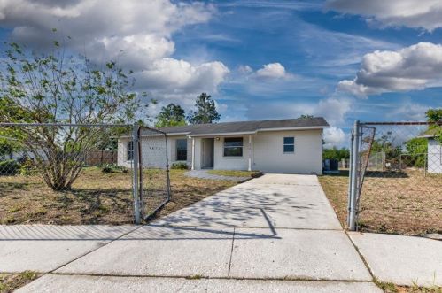 6310 Oren Ct, Apopka, FL 32712-5256