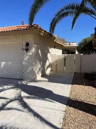 26037 Hollygreen Dr, Chandler AZ  85248-7254 exterior