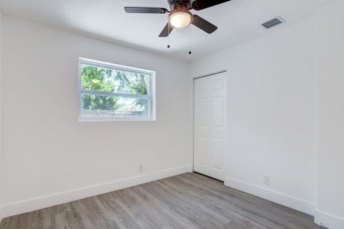 2180 Seacrest Blvd, Boynton Beach FL  33435-6785 exterior