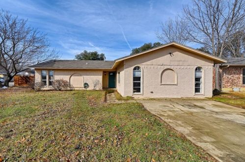 2925 Tomlee St, Denton, TX 76210-8705