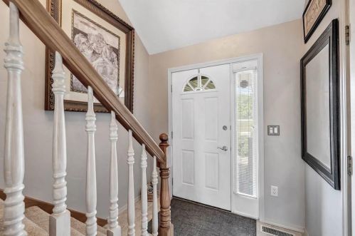 2616 Main St, Green Bay, WI 54311-6725