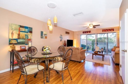 1214 Villa Ln, Apopka, FL 32712-2130