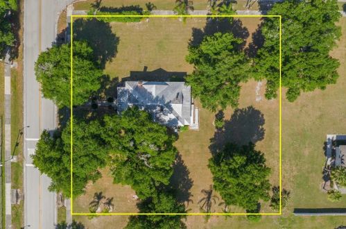 205 Broadway St, Bartow, FL 33841-3307
