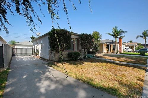 10841 Elm Ave, Lynwood, CA 90262-2314