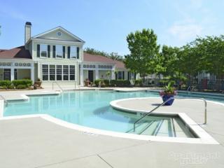 1202 Belle Point Dr, Mount Pleasant SC  29464-8269 exterior