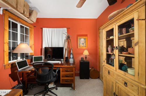 2919 Lake Ave, Altadena CA  91001-1621 exterior