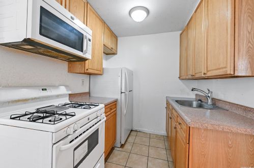 65-09 Beach Channel Dr, Far Rockaway NY  11691-2402 exterior