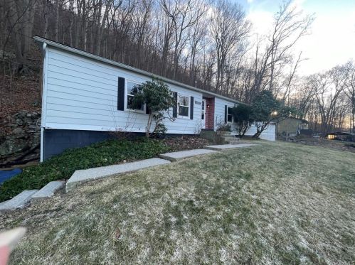 236 Woodcock Mtn Rd, Washingtonville NY  10992-1820 exterior