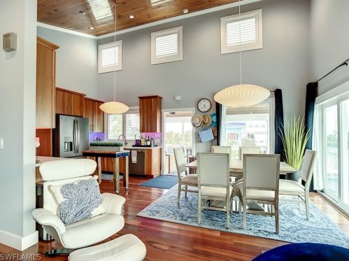 720 Matanzas Ct, Fort Myers Beach FL  33931-2120 exterior