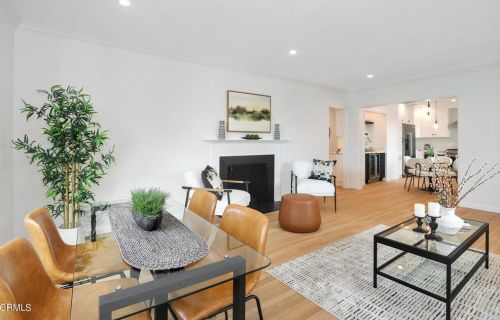 2077 Grand Oaks Ave, Altadena CA  91001-3530 exterior