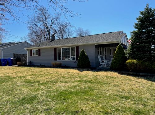 146 Club House Rd, Bricktown, NJ 08723-6713