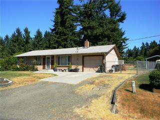 5102 Gentle Ridge Dr, Olympia, WA 98513-4643