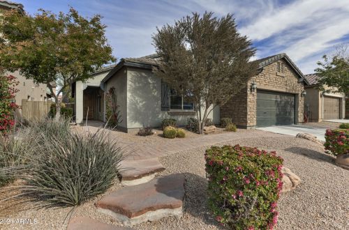 3756 Covey Ln, Phoenix, AZ 85050-5001