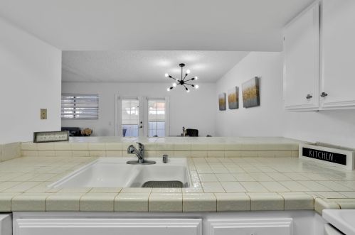 35526 Feliz Ct, Rancho Mirage CA  92270-1233 exterior