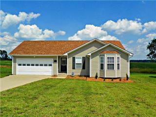 723 Shetland Dr, Oak Grove KY  42262-8121 exterior