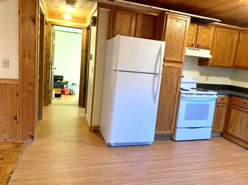 28 Country Side Cir, Belmont NH  03220-4042 exterior