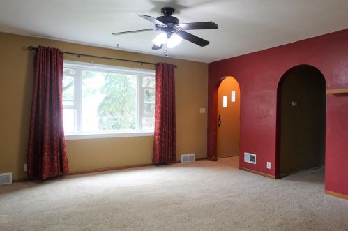 1075 Main St, Fond Du Lac, WI 54935-6153