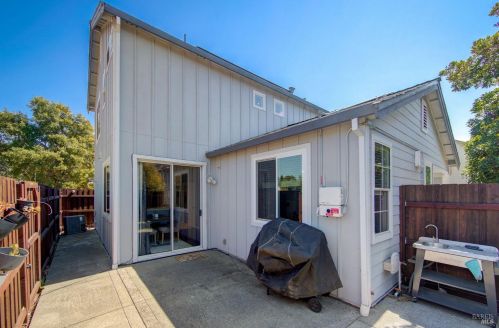 3881 Louis Krohn Dr, Santa Rosa CA  95407-2529 exterior