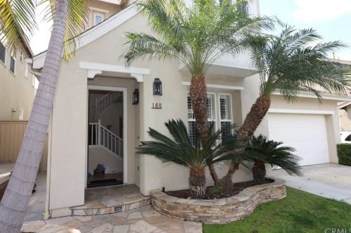 162 Kingswood, Irvine CA  92620-0298 exterior