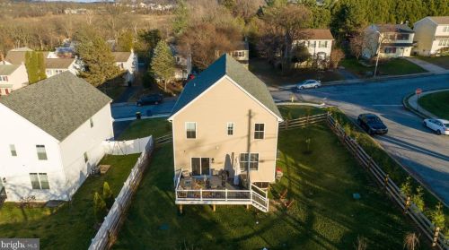 710 Hornblende Ave, Kennett Sq PA  19348-3638 exterior