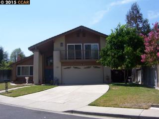4460 Fallbrook Rd, Concord CA  94521-3542 exterior